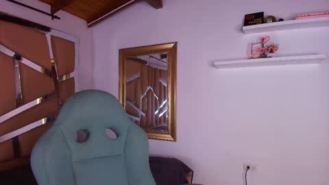 MIKEE online show from September 19, 2025, 3:08 am