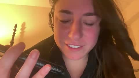 Snapshot of mr_mrs_glitter chatting on February 3, 2026, 2:53 am Mr Mrs Glitter online show from February 3, 2026, 2:53 am