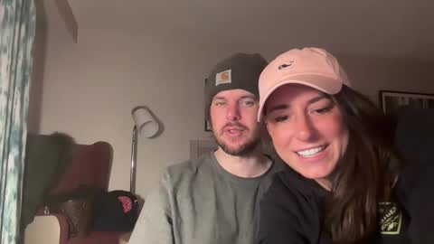 Snapshot of mr_mrs_glitter chatting on February 22, 2026, 12:56 am Mr Mrs Glitter online show from February 22, 2026, 12:56 am