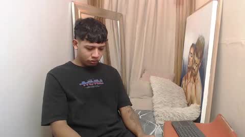 mr_stiven_ online show from December 15, 2025, 2:16 am