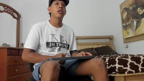 mr_stiven_ online show from February 23, 2026, 3:48 am