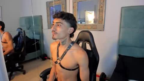 MR online show from November 11, 2025, 3:06 am