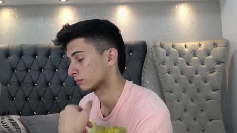 williseo online show from January 16, 2025, 8:03 pm