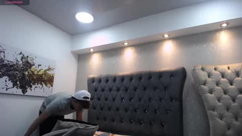 williseo online show from September 14, 2025, 7:24 pm