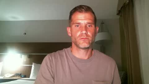 MrAsstastix online show from November 8, 2025, 3:18 am