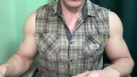 Mrbiceps23 online show from December 23, 2024, 8:22 am