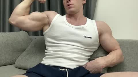 Mrbiceps23 online show from January 11, 2025, 2:04 pm