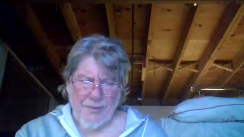 mrblade666 online show from February 11, 2026, 1:32 am