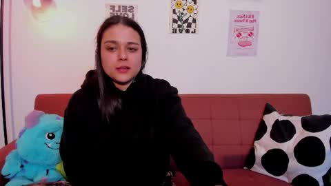 Laura online show from June 12, 2026, 6:01 am