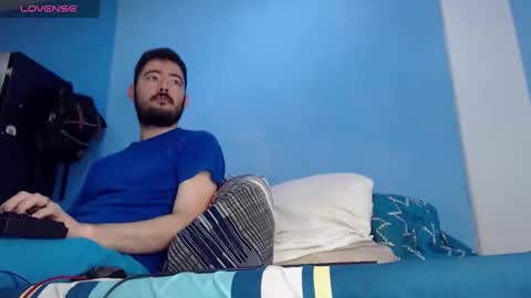 Christtofer online show from November 12, 2025, 7:03 pm