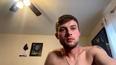 Snapshot of mrcoolguy68 chatting on September 8, 2025, 11:04 pm mrcoolguy68 online show from September 8, 2025, 11:04 pm