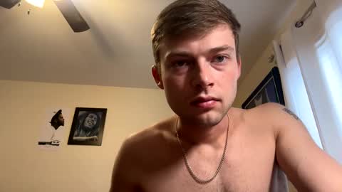 Snapshot of mrcoolguy68 chatting on September 10, 2025, 2:28 pm mrcoolguy68 online show from September 10, 2025, 2:28 pm