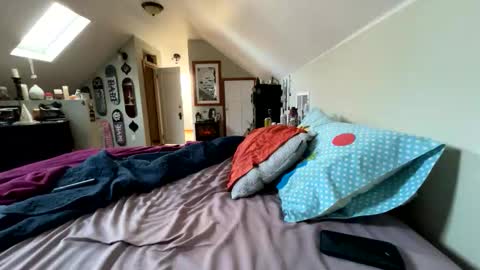 mrfanceypants online show from November 21, 2025, 9:24 pm