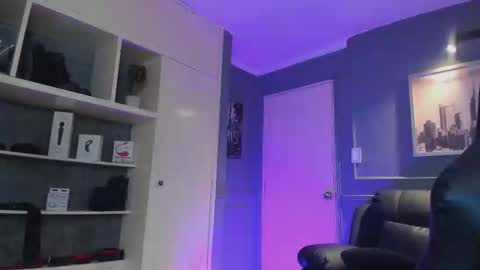 MrFrank. online show from October 27, 2025, 11:47 am