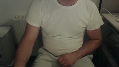 Snapshot of mrhorny_2023 chatting on May 17, 2026, 10:17 pm Your Mister online show from May 17, 2026, 10:17 pm