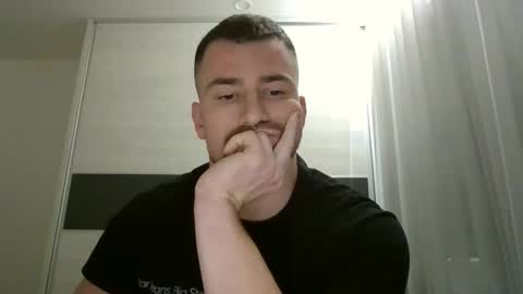 mrhornyy12113 online show from February 20, 2026, 9:59 pm