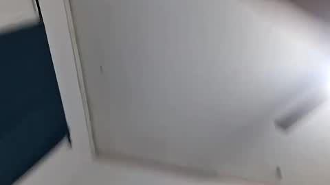 mrj1979 online show from February 1, 2026, 12:37 pm