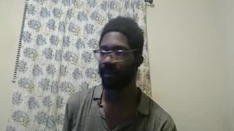 Snapshot of mrlonely1995 chatting on February 10, 2025, 4:30 am  or Terrance Sometimes Lil Tease online show from February 10, 2025, 4:30 am