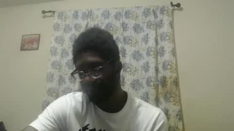 Snapshot of mrlonely1995 chatting on March 11, 2025, 1:26 am  or Terrance Sometimes Lil Tease online show from March 11, 2025, 1:26 am