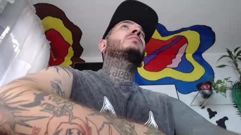 Snapshot of mrmanny__ chatting on December 17, 2024, 7:59 pm mrmanny__ online show from December 17, 2024, 7:59 pm