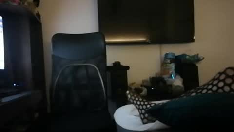 mrmiss_dannys online show from February 25, 2025, 2:03 am