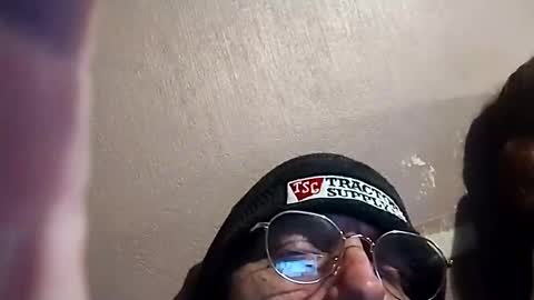 Mrnmrsfucks4u2 online show from December 21, 2024, 4:52 am