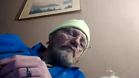 Mrnmrsfucks4u2 online show from February 27, 2025, 11:48 pm