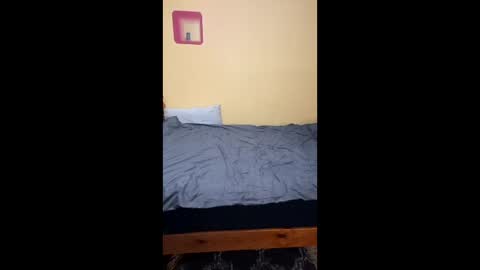 Snapshot of mrowka28 chatting on February 19, 2026, 9:11 pm mrowka28 online show from February 19, 2026, 9:11 pm