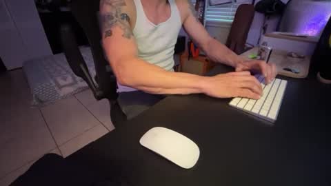 mrroadlive online show from July 17, 2026, 7:52 pm