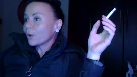 mrs_bunny_swing online show from April 21, 2026, 6:12 pm