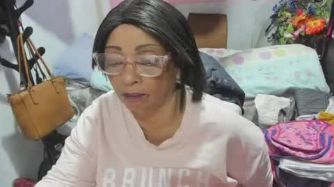 mrs_mommy online show from June 11, 2026, 12:54 am