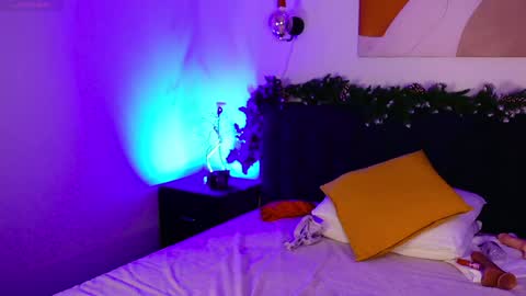 Snapshot of mrsprude chatting on December 6, 2024, 8:37 am Molly online show from December 6, 2024, 8:37 am