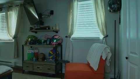 mrstr33tfr33k online show from March 23, 2026, 4:55 pm