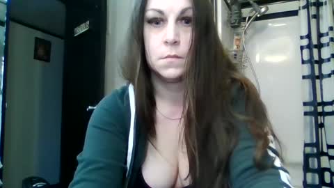 Snapshot of mrstxoxo4594 chatting on February 27, 2025, 11:59 pm Mrstxoxo4594 online show from February 27, 2025, 11:59 pm