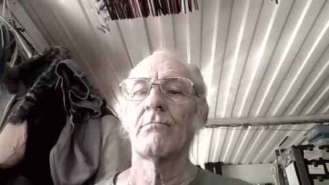 Snapshot of mrsubman chatting on March 22, 2026, 9:51 pm Chuck online show from March 22, 2026, 9:51 pm