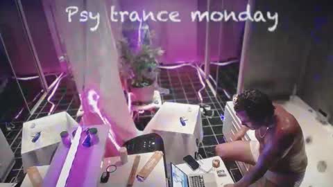 Snapshot of mrtranceman chatting on September 23, 2025, 12:02 am MrTranceman online show from September 23, 2025, 12:02 am