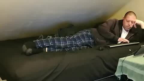 mrxhere online show from January 22, 2025, 11:43 pm