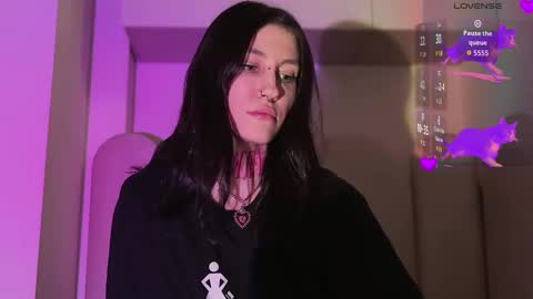 Dita online show from March 14, 2026, 2:28 am