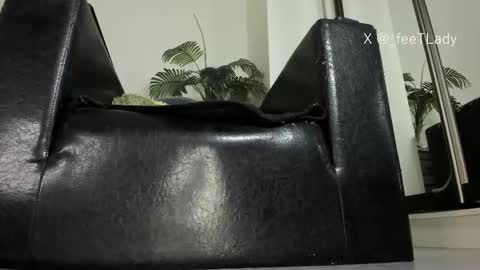 Goddess. Miss. Lady.  Queen. Madam Milady online show from February 12, 2026, 12:44 pm