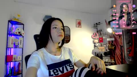 Snapshot of ms_lissa chatting on April 18, 2026, 7:07 pm MISS LISSA online show from April 18, 2026, 7:07 pm