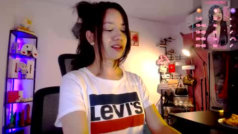 Snapshot of ms_lissa chatting on April 25, 2026, 1:52 am MISS LISSA online show from April 25, 2026, 1:52 am