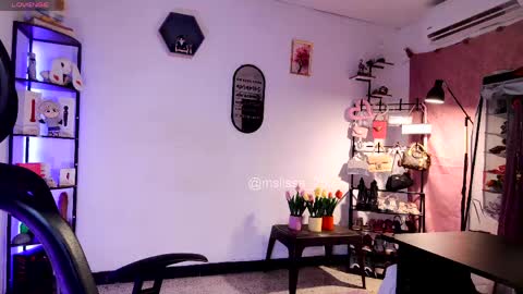 Snapshot of ms_lissa chatting on May 19, 2026, 11:44 pm MISS LISSA online show from May 19, 2026, 11:44 pm