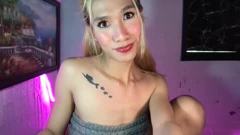 Snapshot of ms_maureenx69x chatting on April 23, 2026, 1:18 am ms_maureenx69x online show from April 23, 2026, 1:18 am