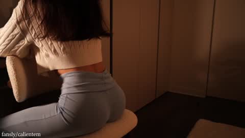 Your M online show from December 16, 2025, 2:22 pm