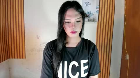 selena online show from October 24, 2025, 2:41 am