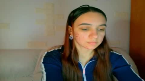 ms_sophiee online show from January 6, 2025, 6:41 pm