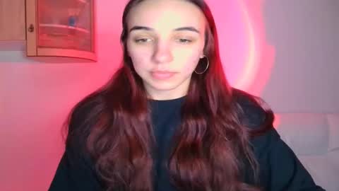 ms_sophiee online show from February 12, 2025, 3:27 pm