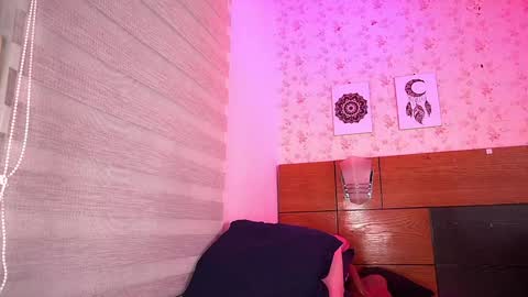 Manuela  online show from January 31, 2025, 9:16 am