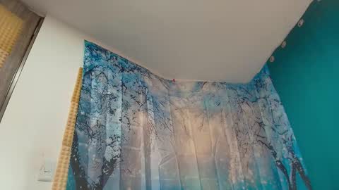 msspaola online show from March 19, 2026, 10:03 pm