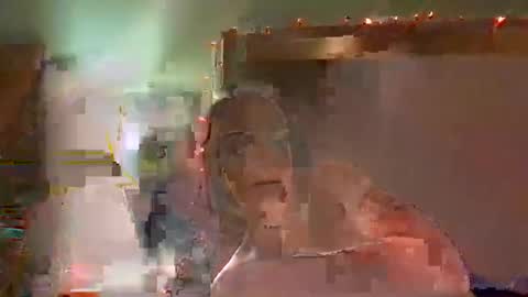 Snapshot of mswhoknows chatting on January 14, 2026, 6:52 am Tara Jane online show from January 14, 2026, 6:52 am